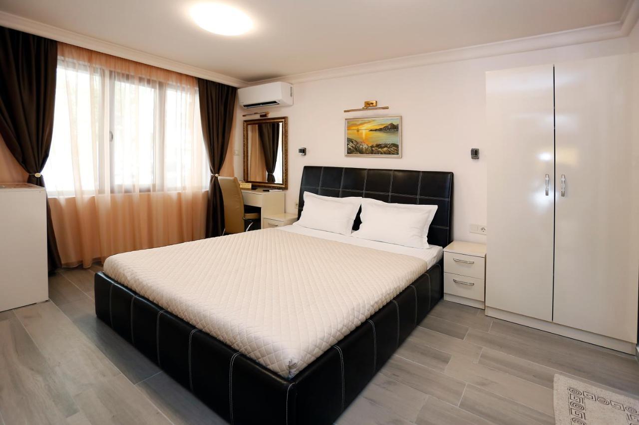 Deluxe 2 Studios City Center Бургас Экстерьер фото